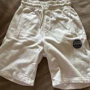 Men’s shorts good condition